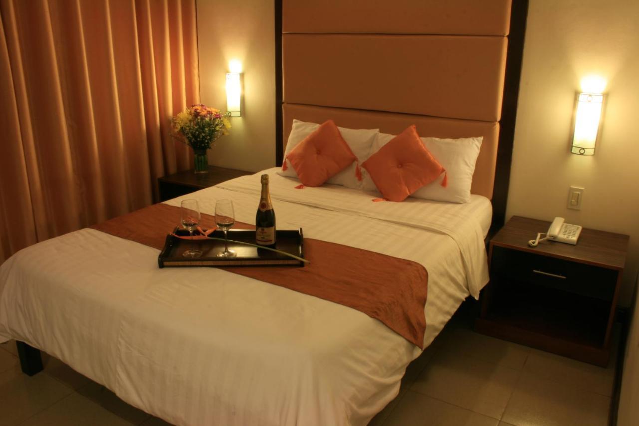 O Hotel Bacolod Kültér fotó